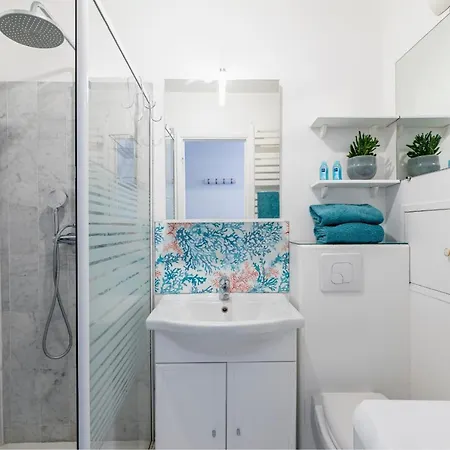 Joli Grand Terrasse Lit 180x200 Vue 10min Plages Apartment *