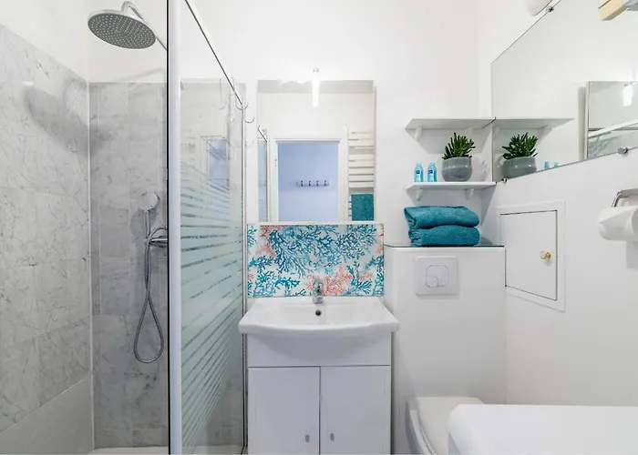 Joli Grand Terrasse Lit 180x200 Vue 10min Plages Appartement *